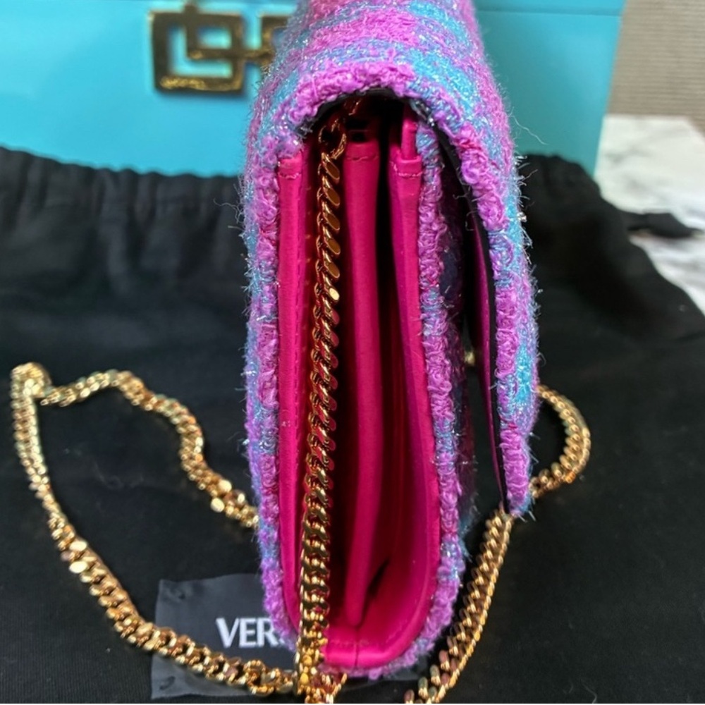 Versace La Medusa Bouclé Quilted Tweed Clutch Wallet on Chain - Picture 4 of 11